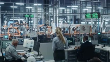 Araba Fabrikası Mühendisleri