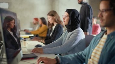 Çeşitli Öğrenciler Bilgisayar Bilimi Bilimi Sınıfı