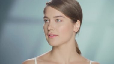 Kafkas Güzellik Modelini Kapat