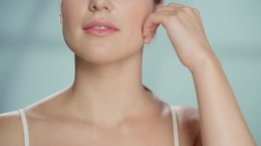 Kafkas Güzellik Modelini Kapat