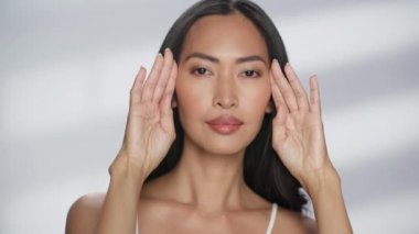 Yakın Çekim Asyalı Güzellik Modeli