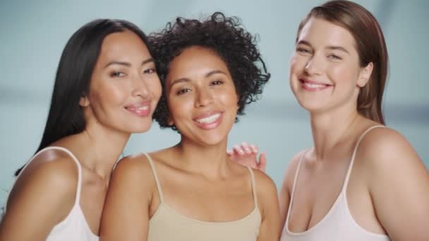 Three Diverse Models Beauty Shoot — Stok Video