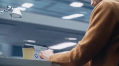360 Degree Office Businessman Computer