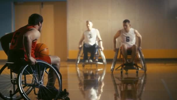 Cadeira de rodas jogo de basquete — Vídeo de Stock