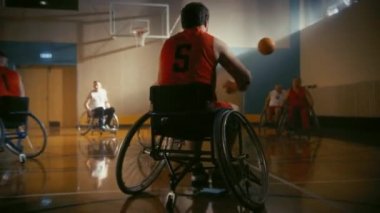 Tekerlekli sandalye basketbol oyunu