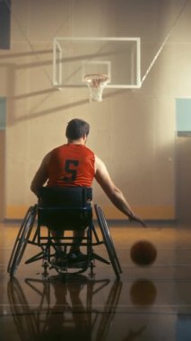 Dikey Tekerlekli Sandalye Basketbolcusu