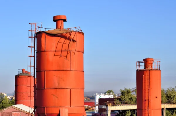 Industrial Landscape with Bright Red Towers — Stock Photo, Image