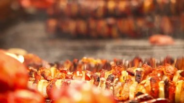 eti pişirir ateşe: Avrupa Ulusal çanak