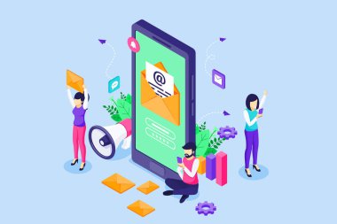 E-posta pazarlama kampanyası konsepti, haber bülteni pazarlama ve cep telefonuyla ticari promosyon, büyük bir akıllı telefonun yanında çalışan insanlarla birlikte. Isometric Vektör İllüstrasyonu