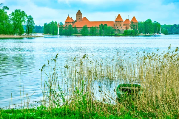 Středověký starý hrad v trakai, Litva — Stock fotografie