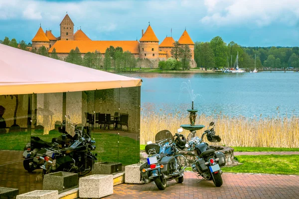 Středověký starý hrad v trakai, Litva — Stock fotografie