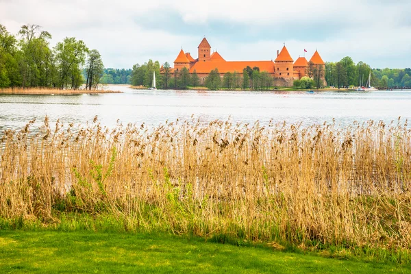 Trakai, 리투아니아의 중세 오래 된 성곽 — 스톡 사진