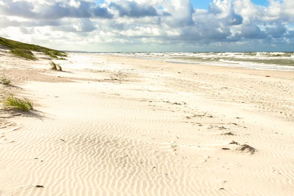 Piaszczystej plaży Morza Bałtyckiego — Zdjęcie stockowe
