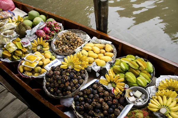 떠 있는 태국에서 (방콕 기지) 시장