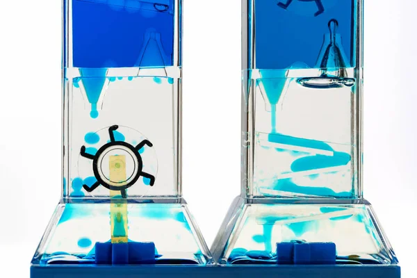 Πολύπλοκο Μπλε Υγρό Hourglass Μηχανή Έννοια Της Ροής Του Χρόνου — Φωτογραφία Αρχείου