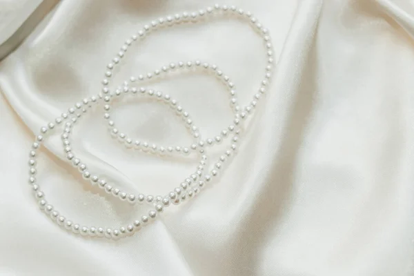 Perla Bijouterie Perline Sfondo Texture Seta — Foto Stock