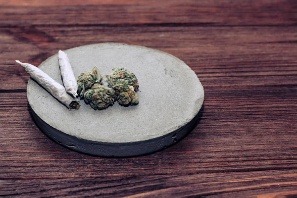 Addiction Concept Marijuana Joint Buds Inflorescences — Stockfoto