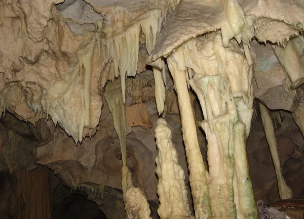 Grotten van spileo dirou in Griekenland — Stockfoto