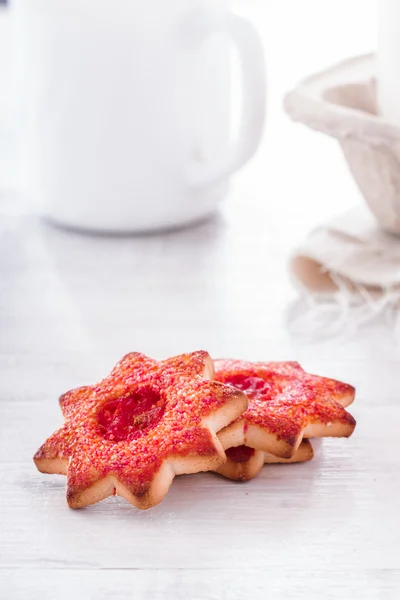 Cookies in the form of a red asterisk — Stock Photo, Image