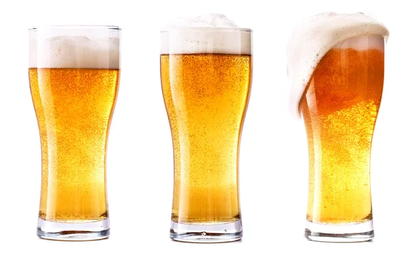 Три стакана свежего пива — стоковое фото