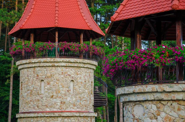 Two Gazebos with Flowers in Bojnice Spa — Stock Photo, Image