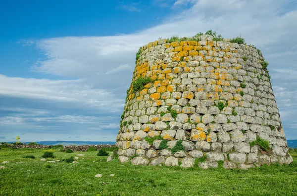 Nuraghe w pobliżu santa sabina, Sardynia, Włochy — Zdjęcie stockowe