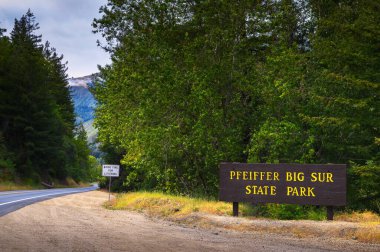 Welcome sign at the entrance to Pfeiffer Big Sur State Park along the Cabrillo Highway CA-1 in Big Sur, California