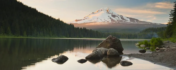 火山山山罩 — 图库照片