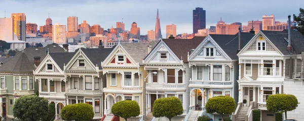 Alamo square — Stockfoto