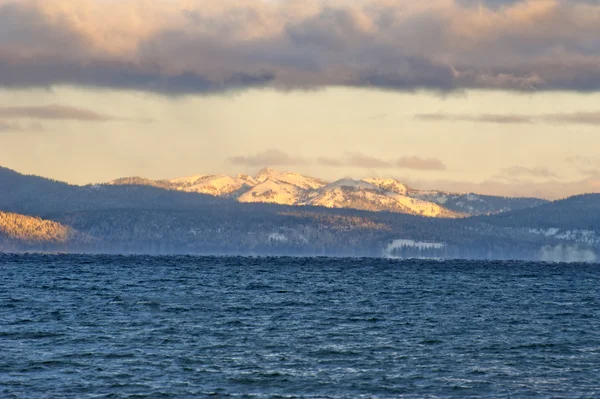 Berg — Stockfoto