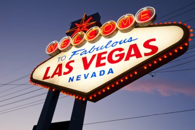 Las vegas işareti neon ışık hoş geldiniz