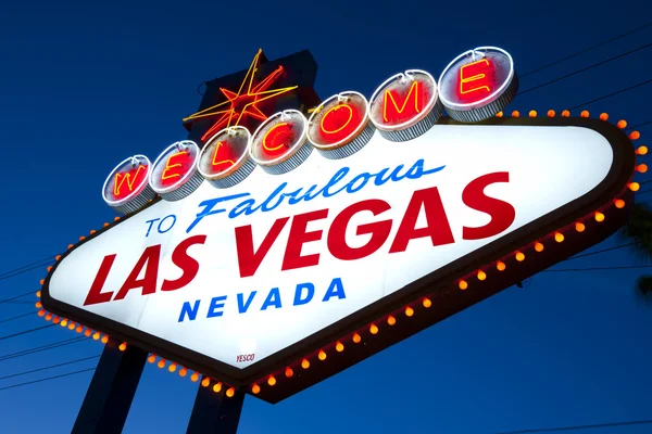 Bienvenido a Fabuloso signo de Las Vegas — Foto de Stock