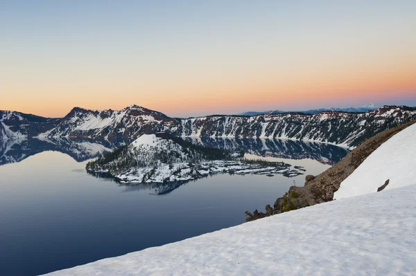 Lago da cratera, Oregon, EUA . — Fotografia de Stock