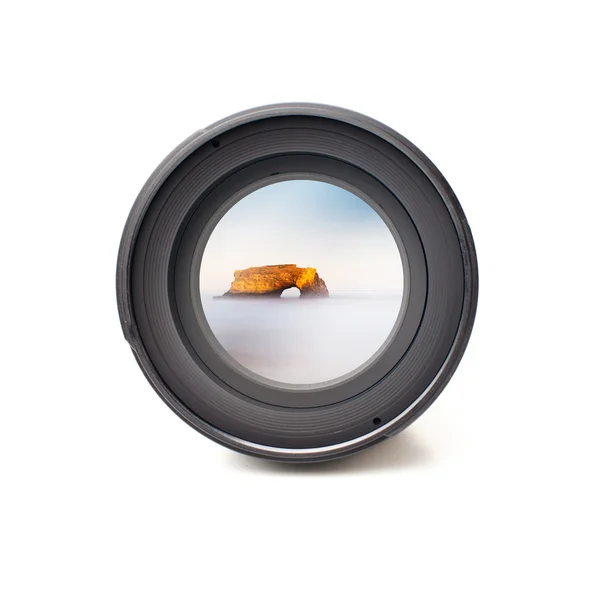 Front view of camera lens with ocean — Stock Photo, Image