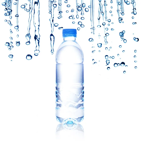 Frasco de água com gotas de água — Fotografia de Stock