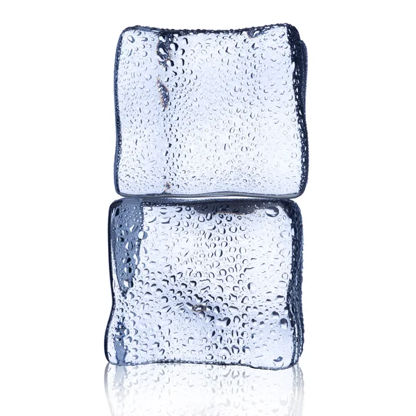Cubos de gelo com gota de água — Fotografia de Stock