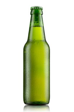 soğuk bir bira şişesi