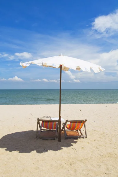 Beach chairs on sand beach — Stock Photo, Image