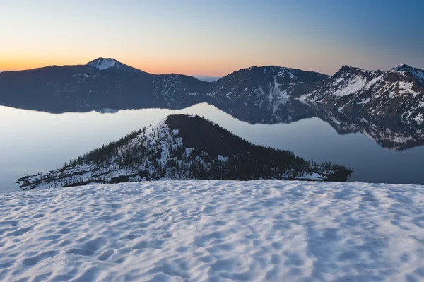 火山口湖 — 图库照片