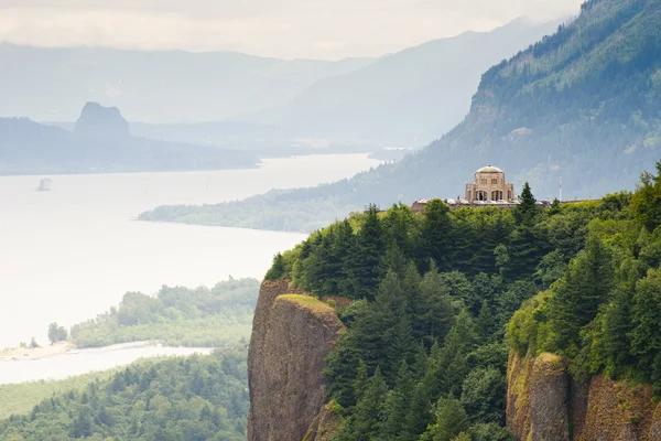 Vista House, Орегон, США — стоковое фото