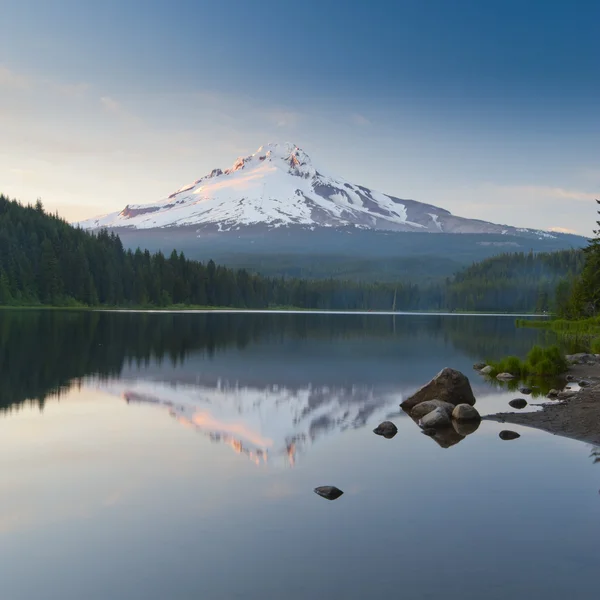 火山山山罩 — 图库照片