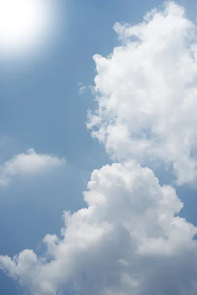 Bewolkte lucht — Stockfoto