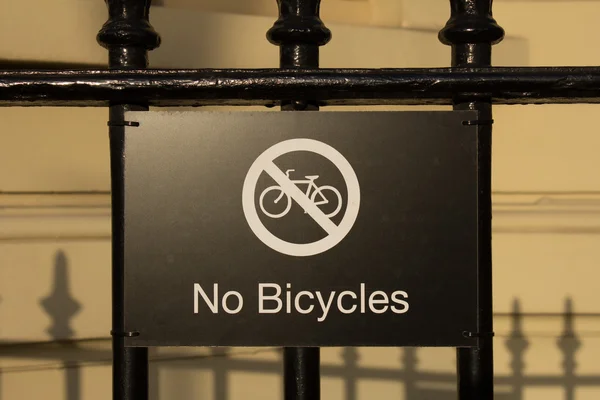 No Bicycles sign — Stock Photo, Image