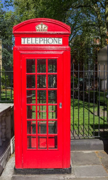 Typical Red Telephone Booth — Stock Photo, Image