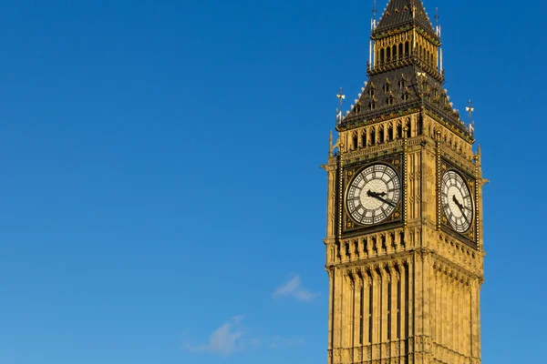 Big ben, a copyspace a bal oldalon — Stock Fotó