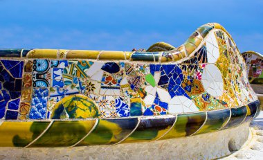 Mozaik duvar park guell barcelona