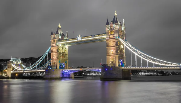 Tower bridge renk karışımı — Stok fotoğraf