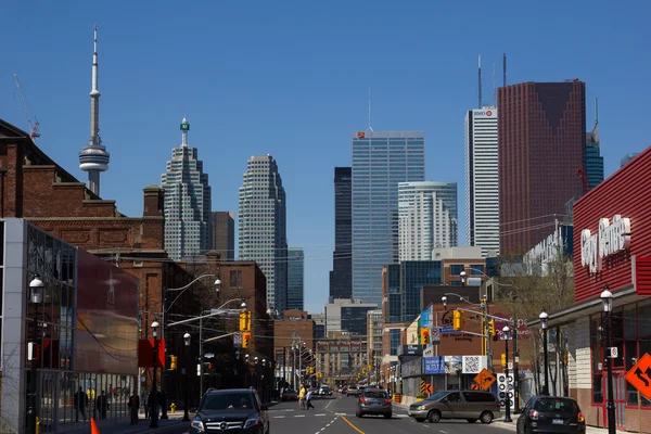 Nézd felé downtown toronto — Stock Fotó