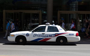 cebra sueltosToronto polis arabası
