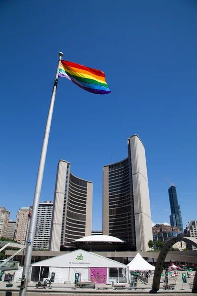 Maailman ylpeyden lippu Torontossa — kuvapankkivalokuva